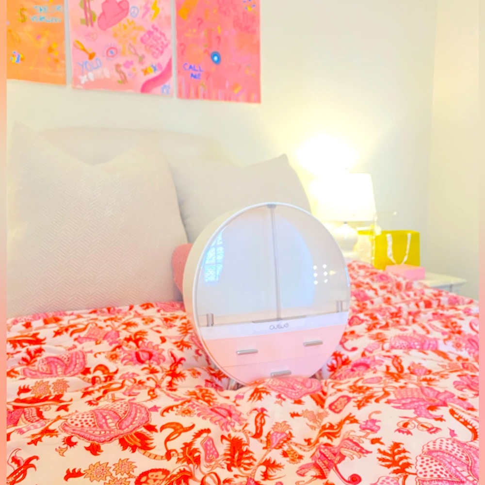 Skincare/makeup organizer